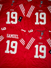 Load image into Gallery viewer, MENS 49ERS DEEBO SAMUEL #19 RED JERSEY
