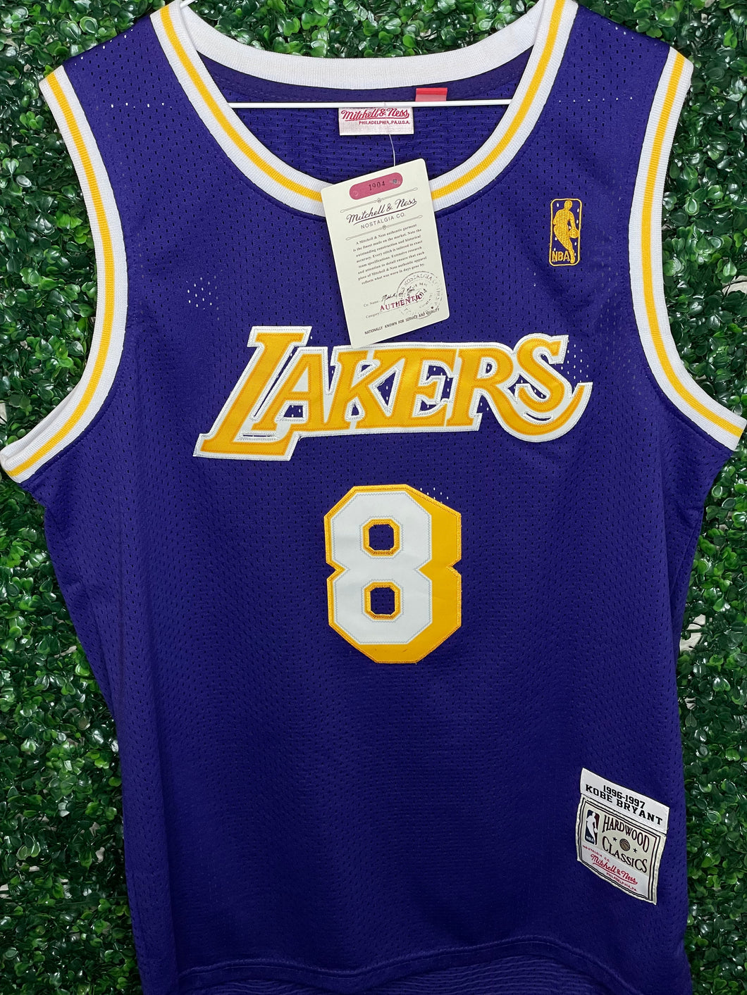 MENS LAKERS KOBE BRYANT #8 THROWBACK PURPLE JERSEY BY MITCHELL&NESS
