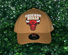 Load image into Gallery viewer, CHICAGO BULLS ULTRA GAME ADJUSTABLE STRAP BACK KHAKI HAT
