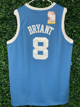 Load image into Gallery viewer, MENS LAKERS KOBE BRYANT #8 VINTAGE SKY BLUE JERSEY
